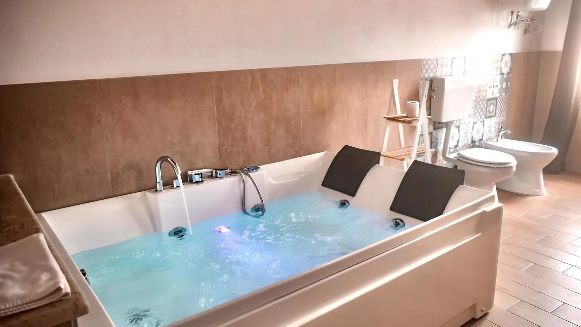 Frühstückspension Ballaro Suite Apartment Palermo Italien